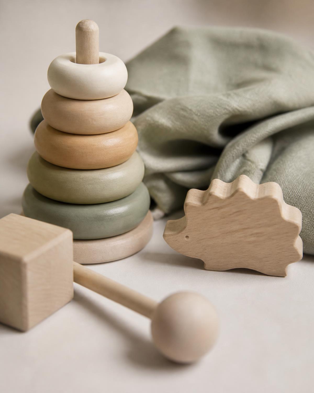 Materiali naturali in legno e tessuto utilizzati nelle sedute di psicomotricità
